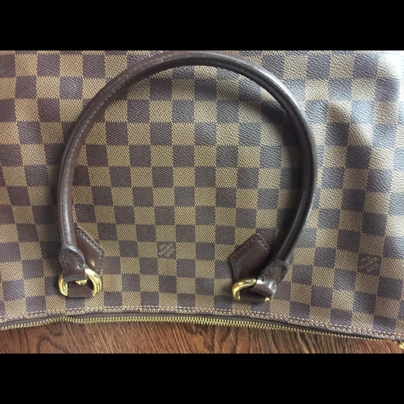 Louis Vuitton Checkered Bag DISCONTINUED/AUTHENTIC - Picture 7 of 16